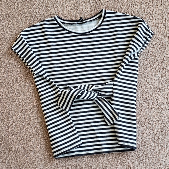 Versatile Express Tie Front or Back Striped Shirt - Picture 1 of 9